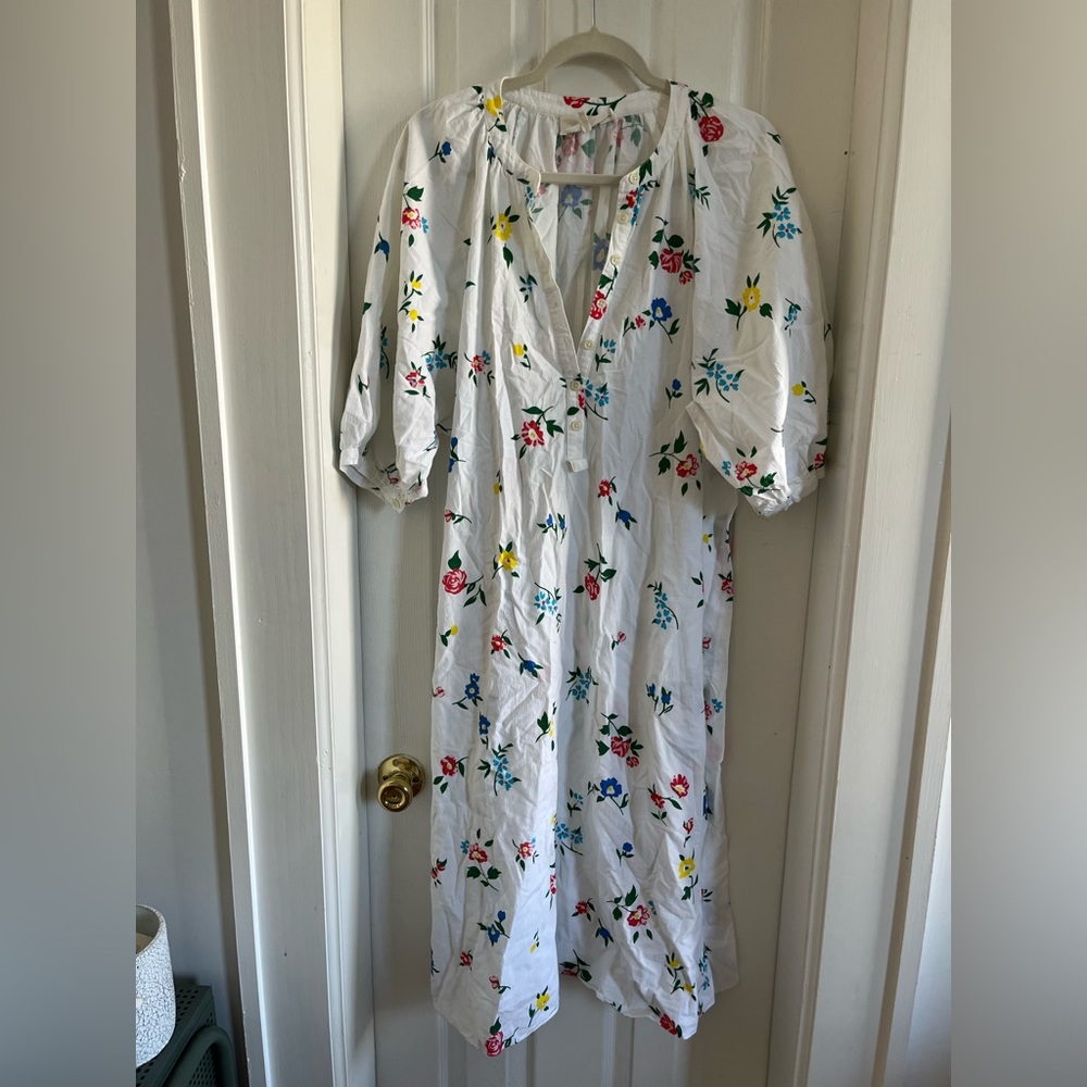 The Great. Floral White Dress size 3 (large)